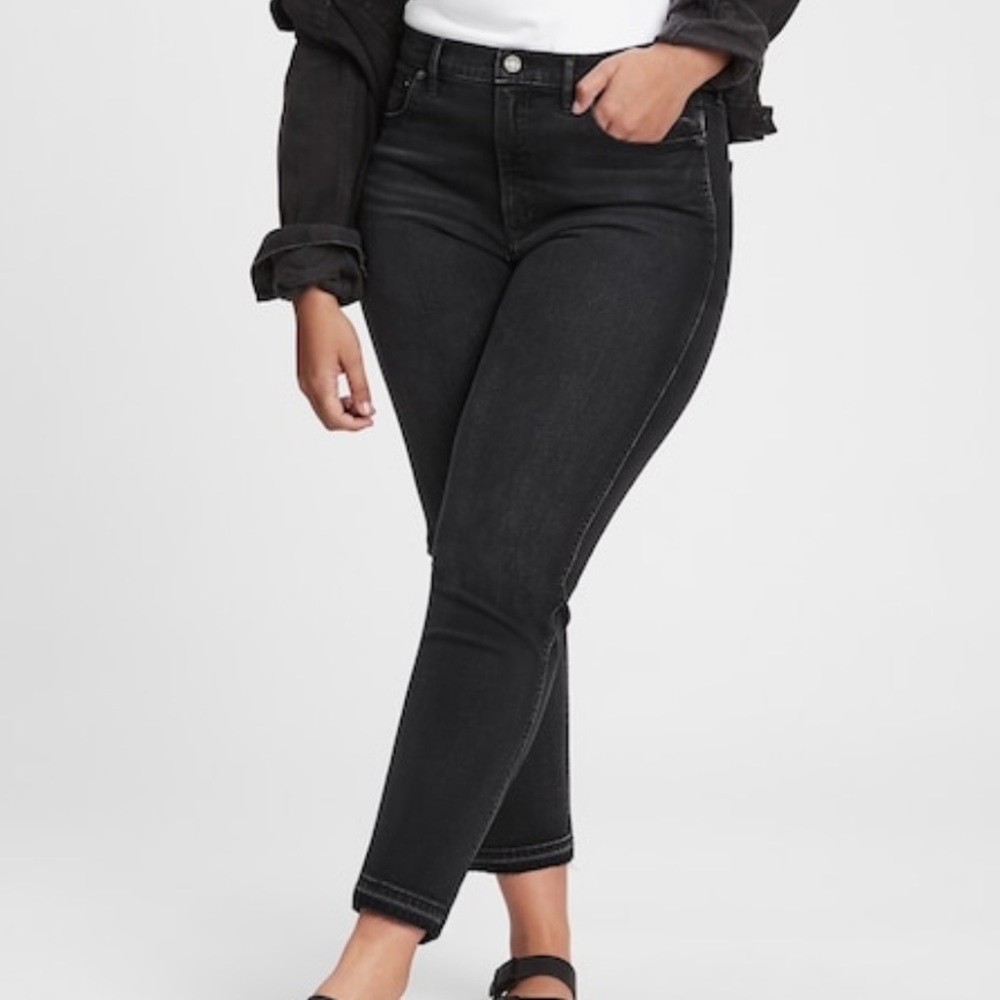 NWT GAP Cigarette High Rise Jeans